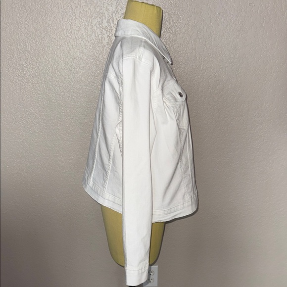 Jessica Simpson Women's White Denim Jacket sz 1X - Picture 3 of 8